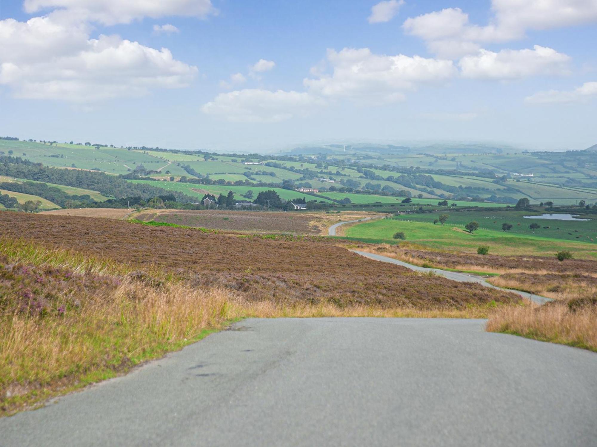 LlangerniewDol Y Mynydd The Mountain Meadow-Qu7521别墅 外观 照片